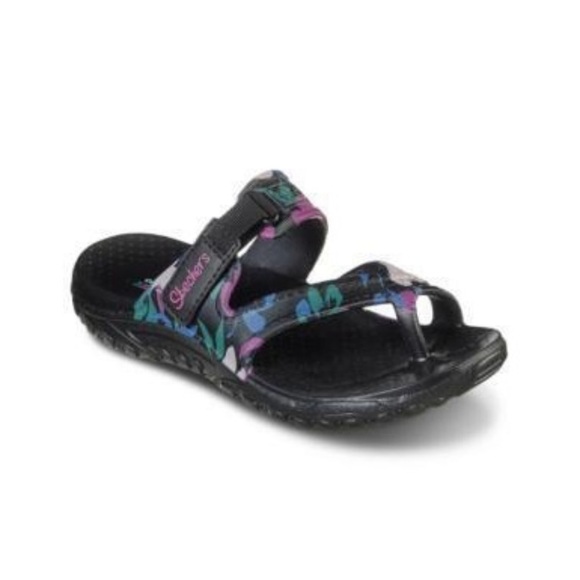Shoes - Skechers Raggae Trailway Sandals foamie rainforest pattern EUC size 8